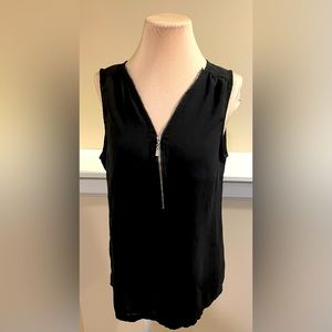 Black sleeveless pullover top